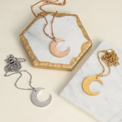 Halbmond-Halskette „Aus Schwierigkeiten kommt Leichtigkeit“